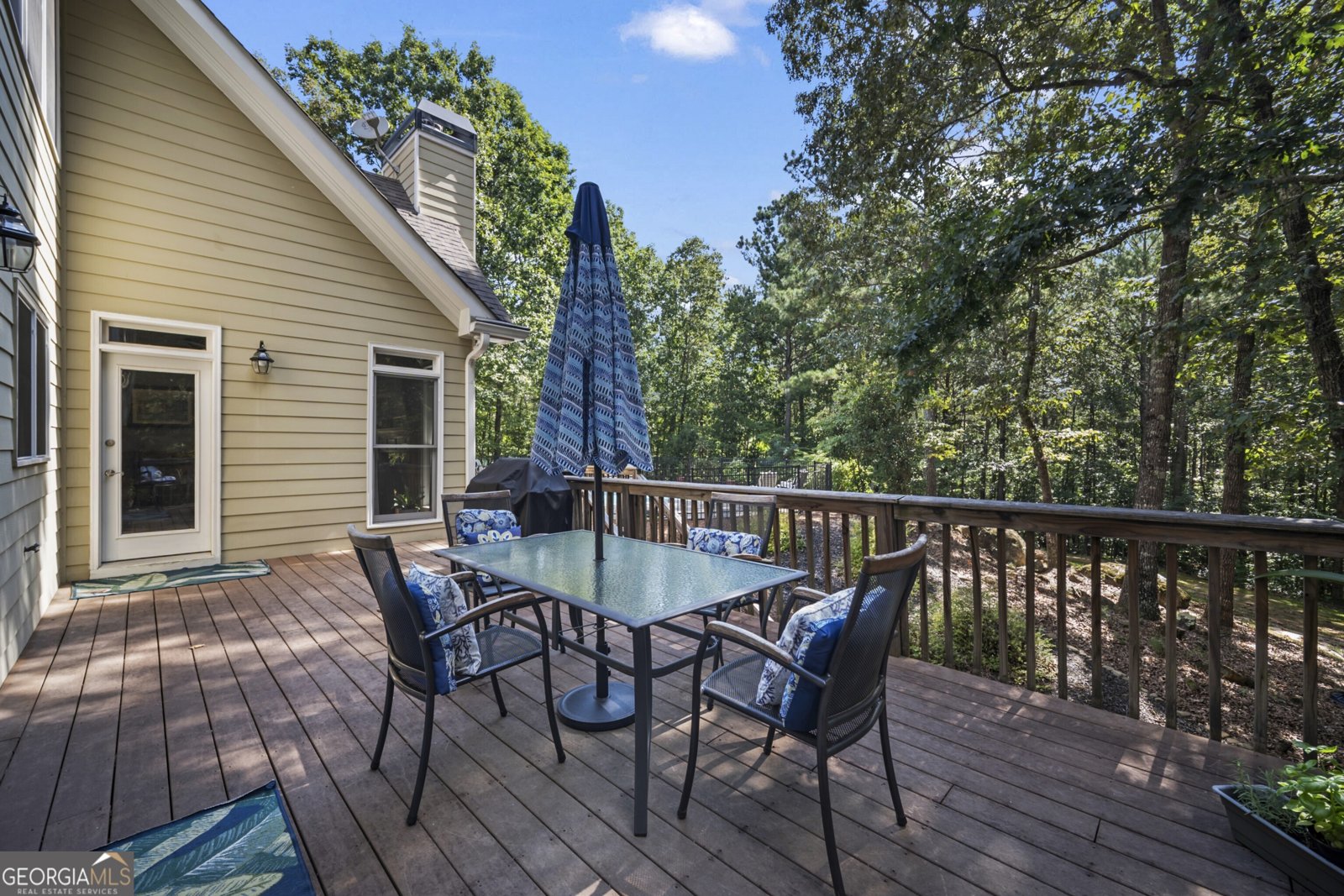 10 Clydesdale Trail White - 22