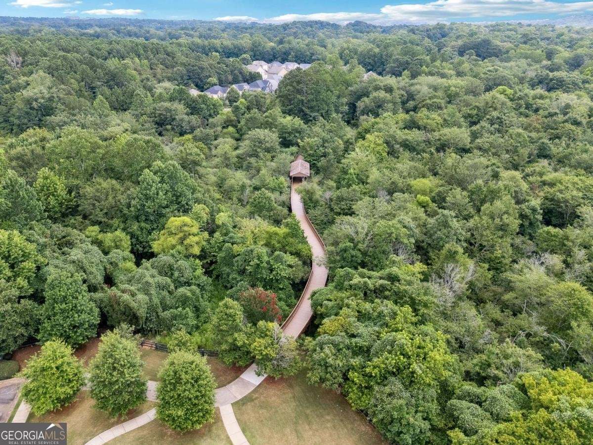 520 Montgomery Avenue Alpharetta - 24