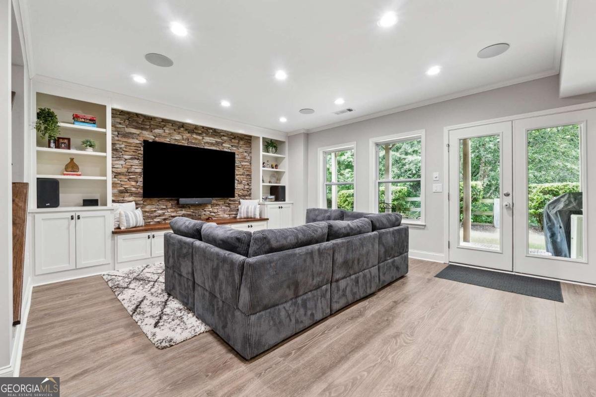 520 Montgomery Avenue Alpharetta - 3