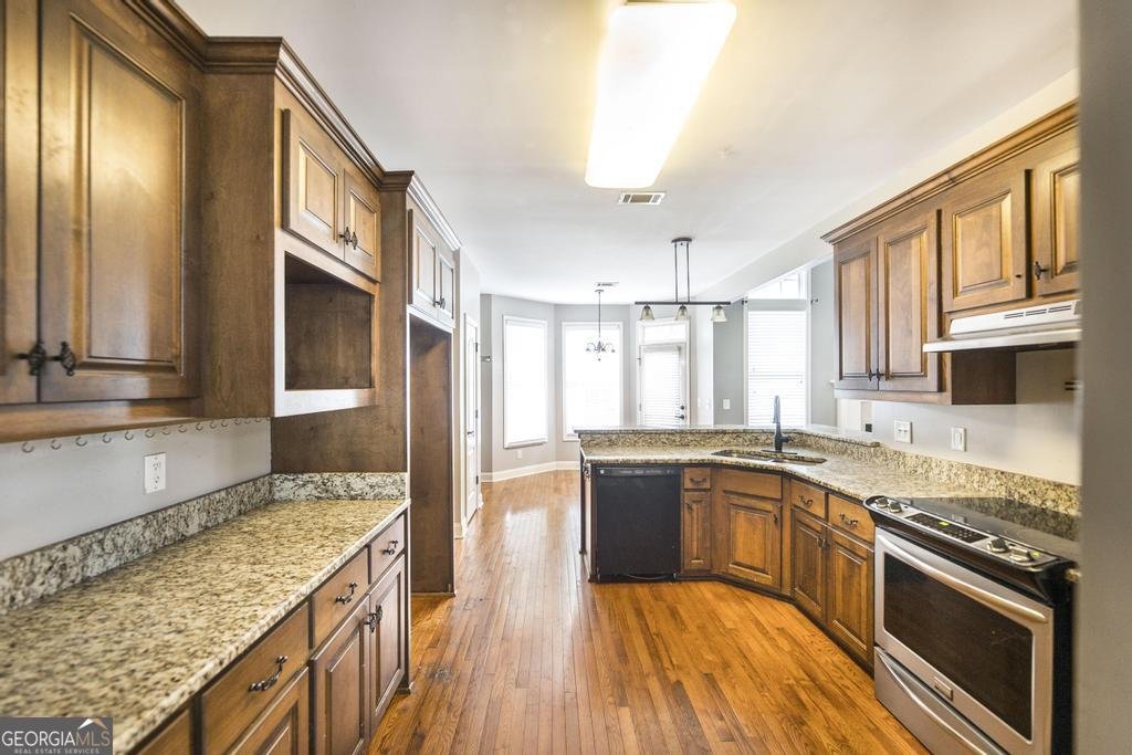 408 Railroad Street Gray - 14