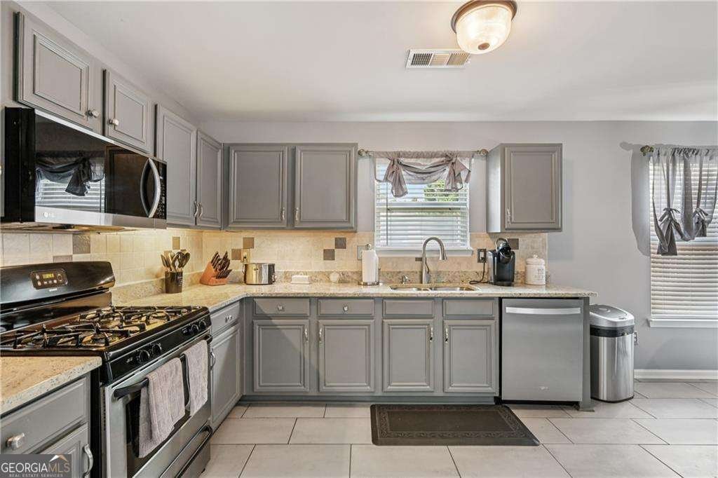925 Buckingham Cove Fairburn - 15
