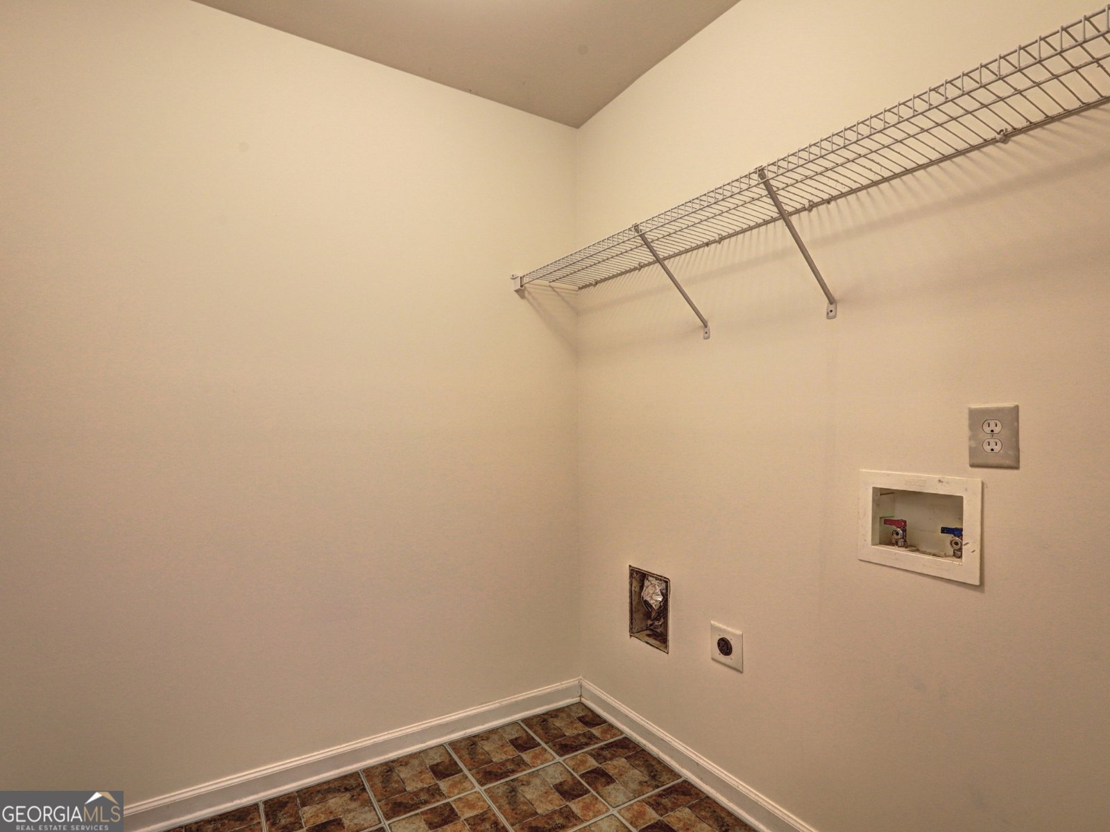 2540 Woodford Lane Buford - 32