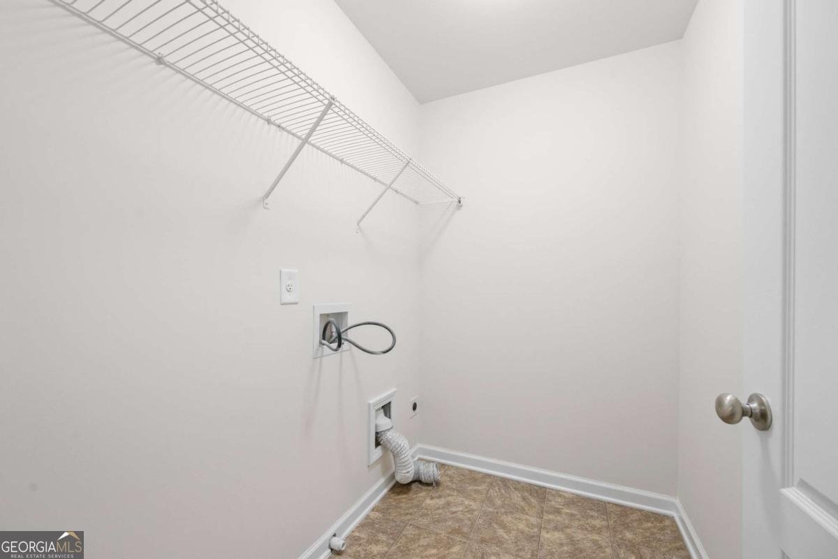 1697 Paxton Drive Lilburn - 25