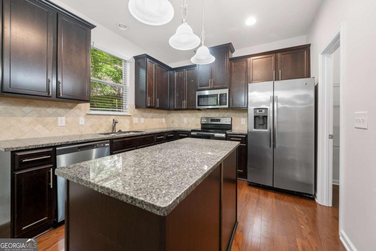 1697 Paxton Drive Lilburn - 8