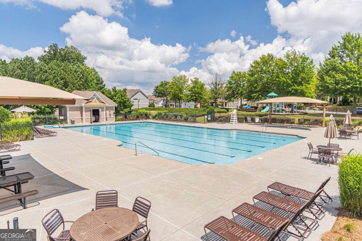 756 Village Field Court Suwanee - 10