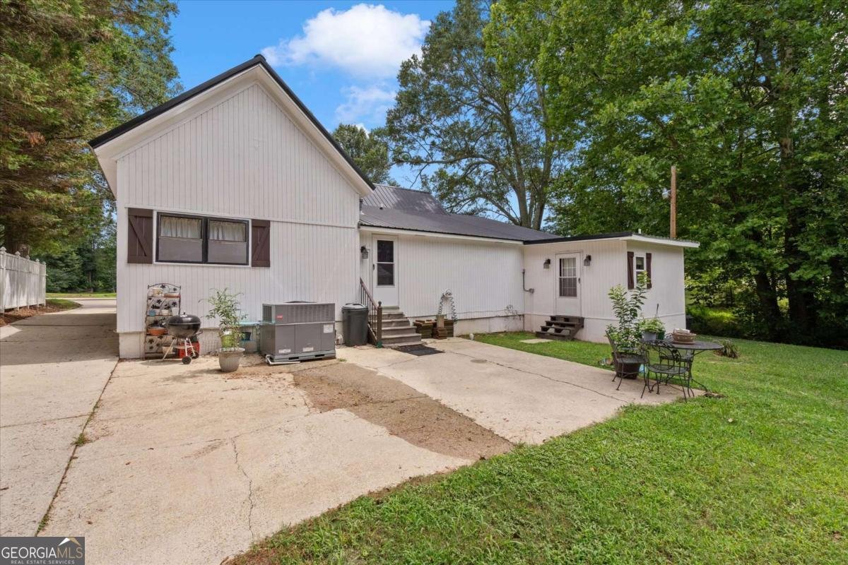 1810 Burwell Road Carrollton - 31