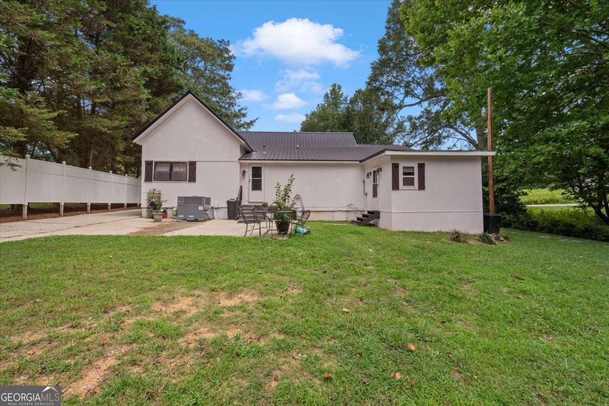1810 Burwell Road Carrollton - 32