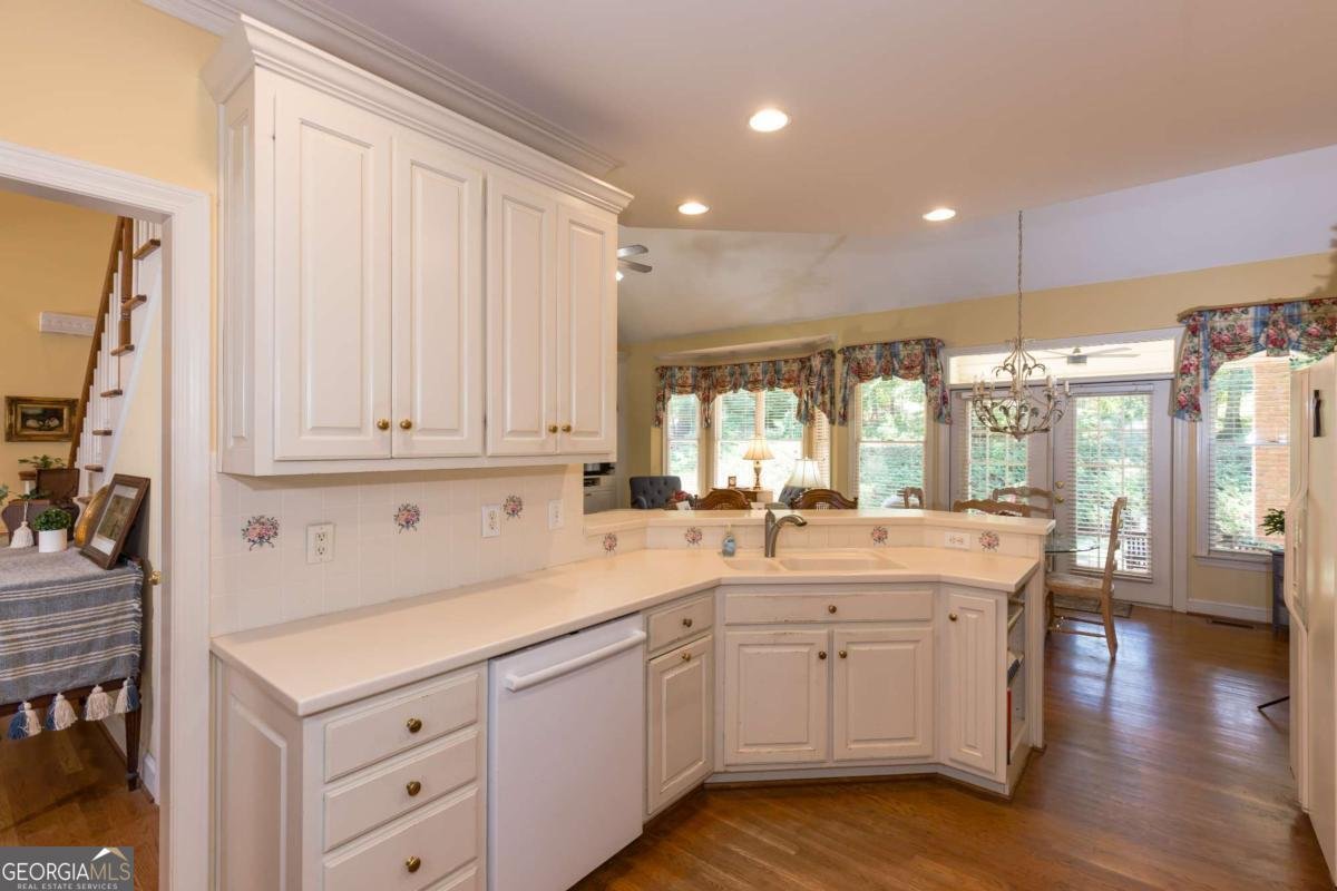 4324 Marble Arch Way Flowery Branch - 26