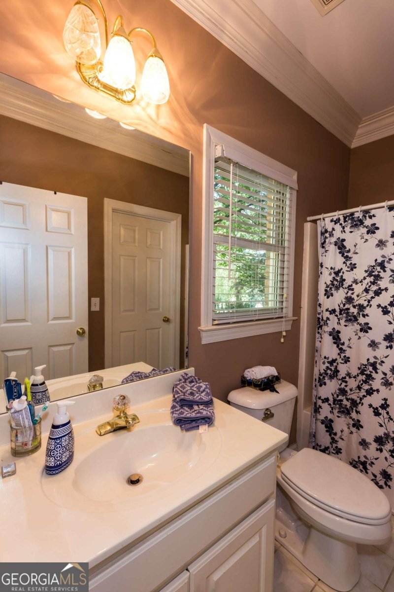 4324 Marble Arch Way Flowery Branch - 38