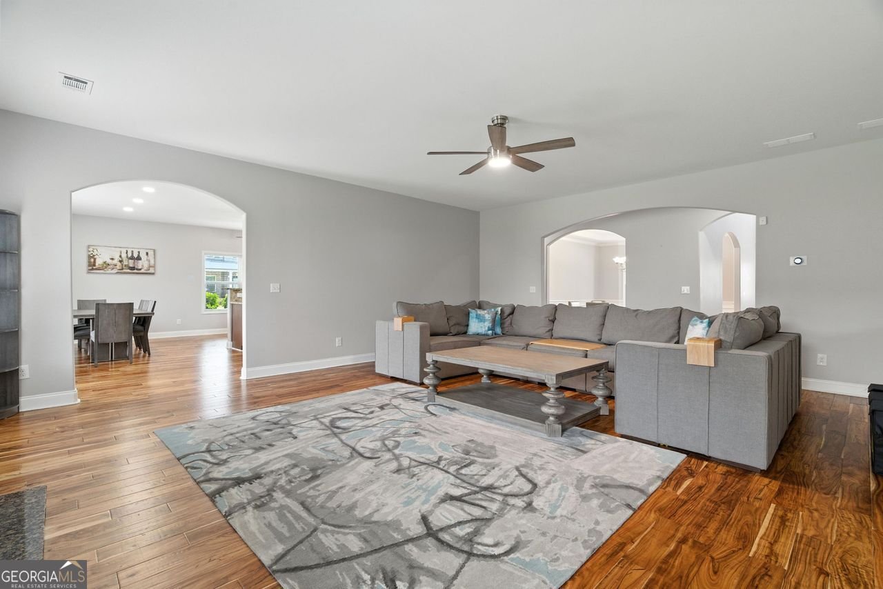 3831 LAKE HAVEN Way Atlanta - 27