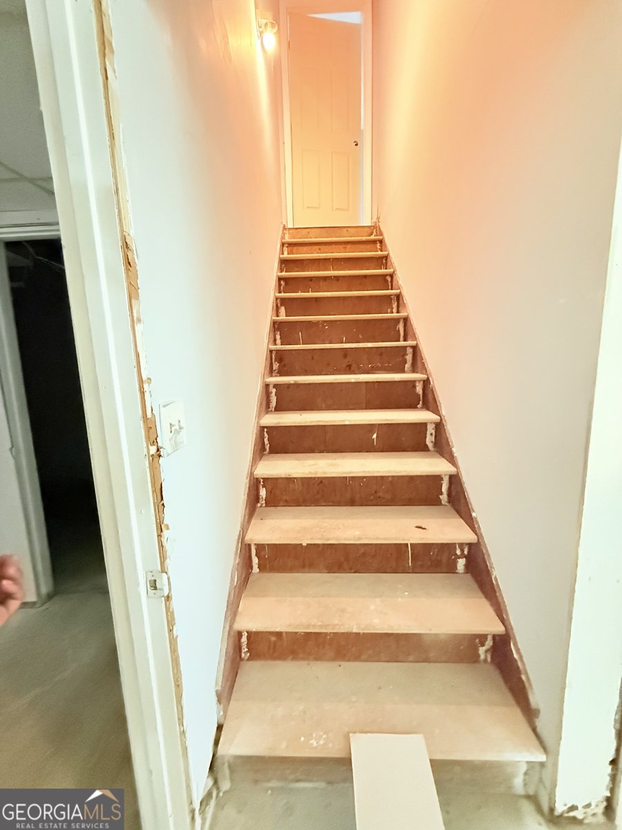1445 Diplomat Drive Riverdale - 10