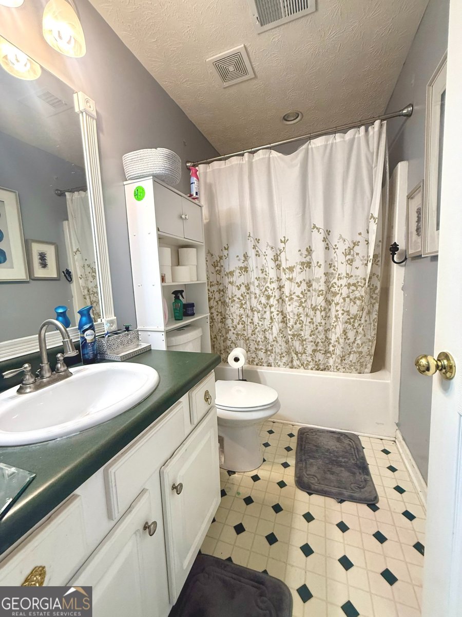 2256 Swan Lake Court Grayson - 26