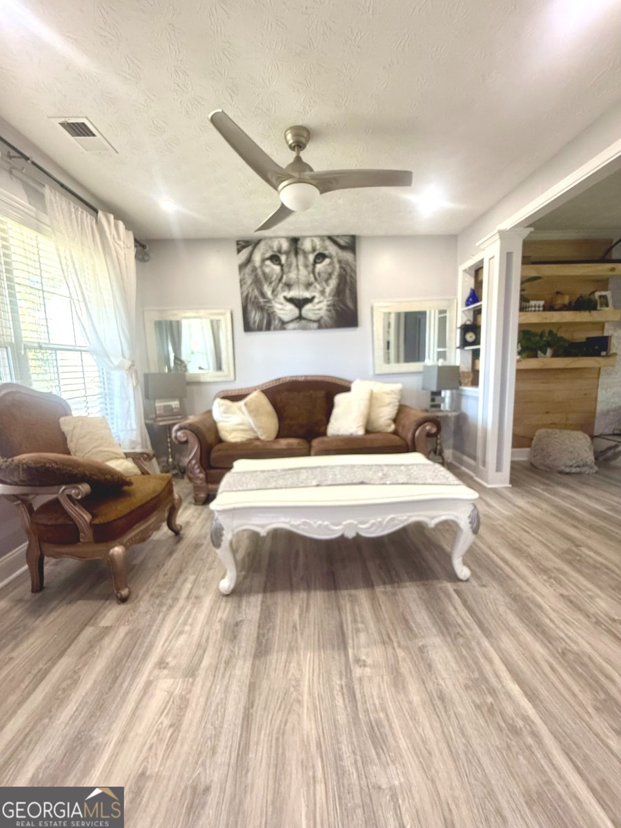 2256 Swan Lake Court Grayson - 3