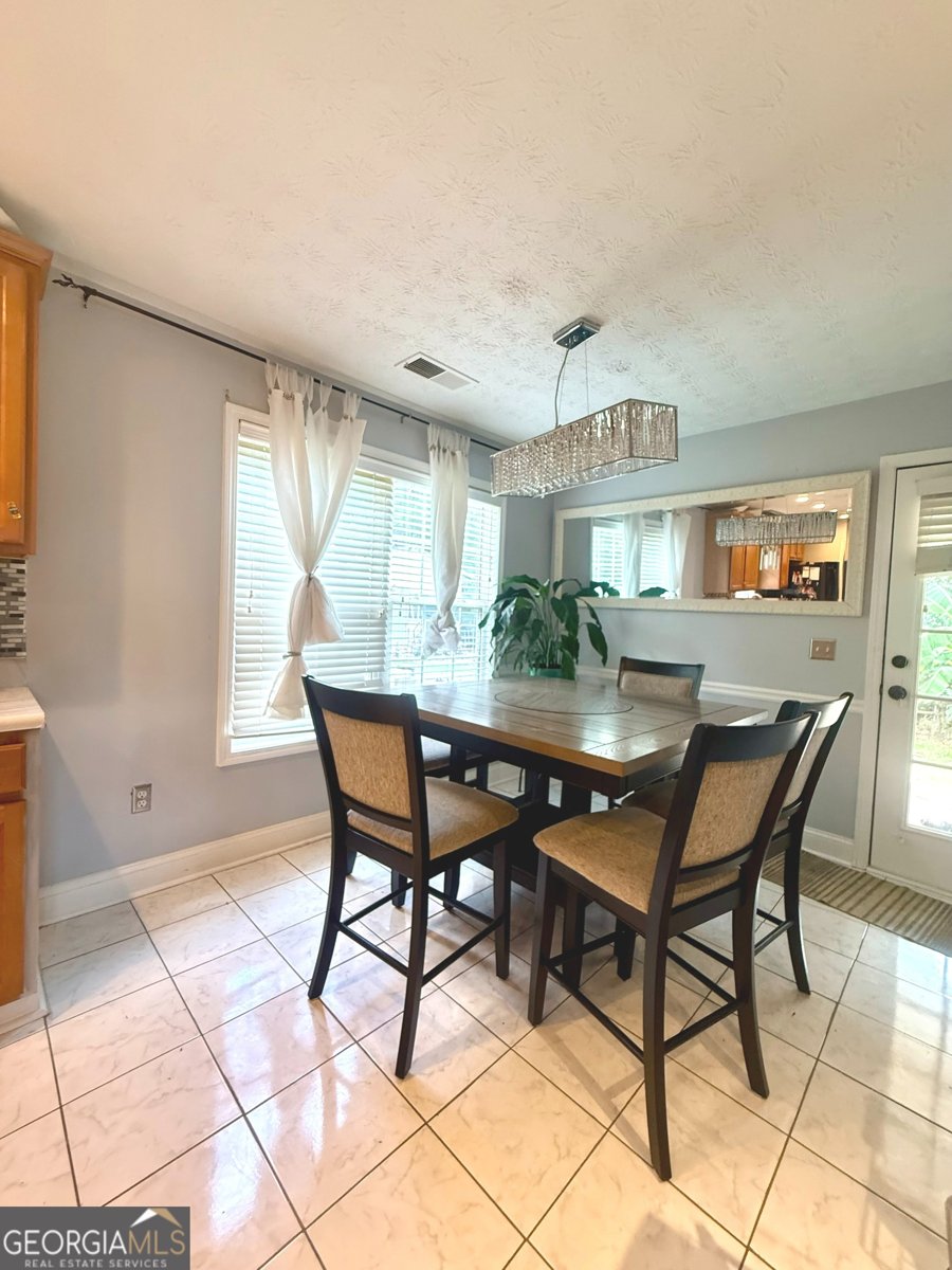 2256 Swan Lake Court Grayson - 8