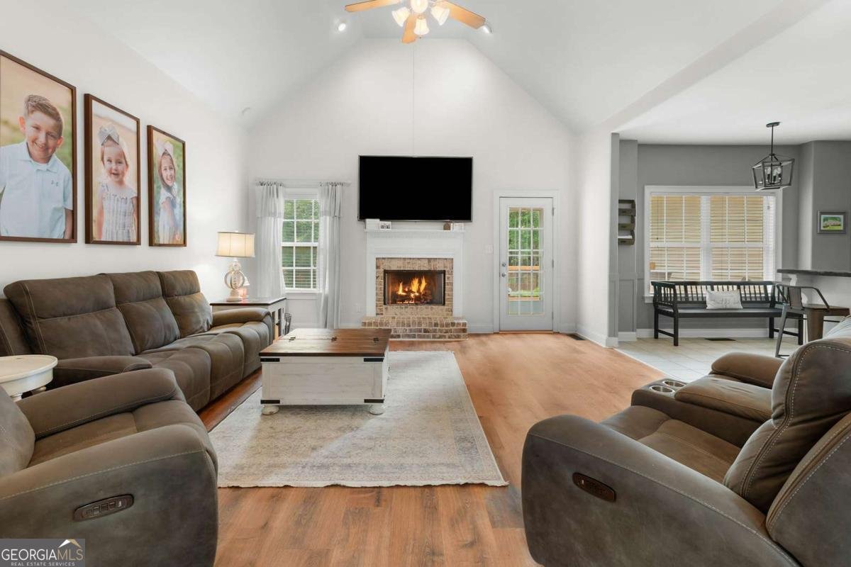 221 Creekside Drive Arnoldsville - 12