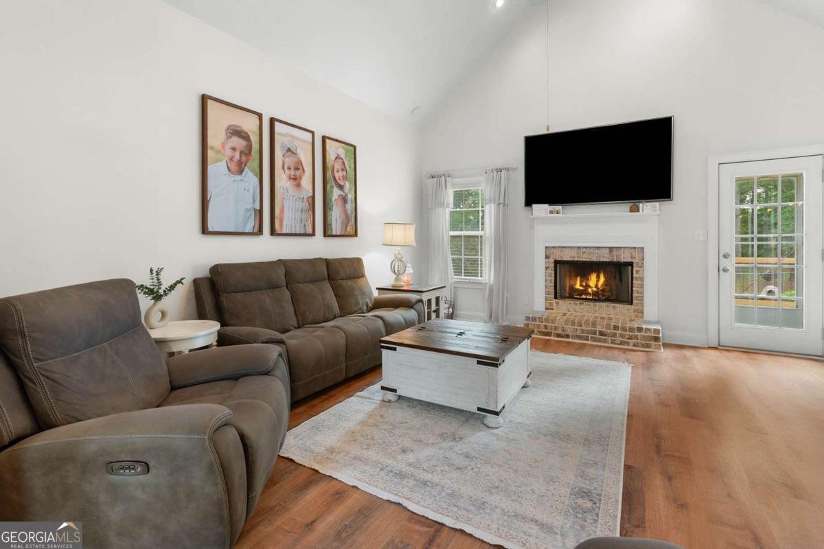 221 Creekside Drive Arnoldsville - 13