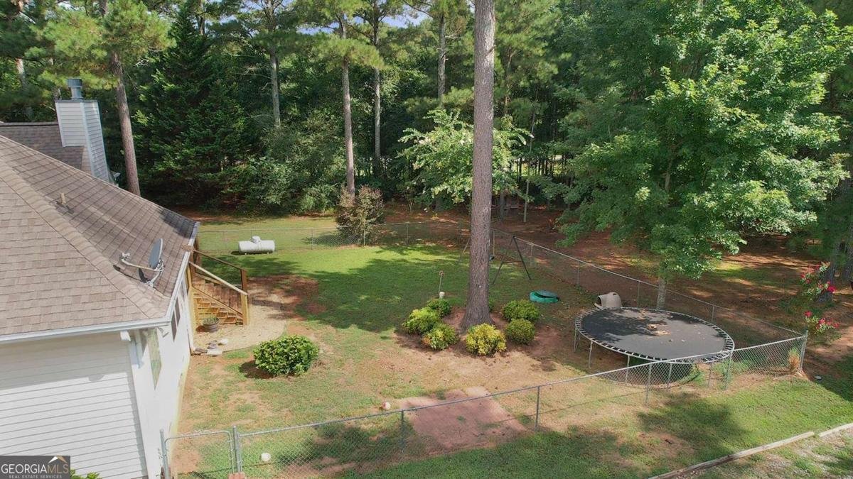 221 Creekside Drive Arnoldsville - 3