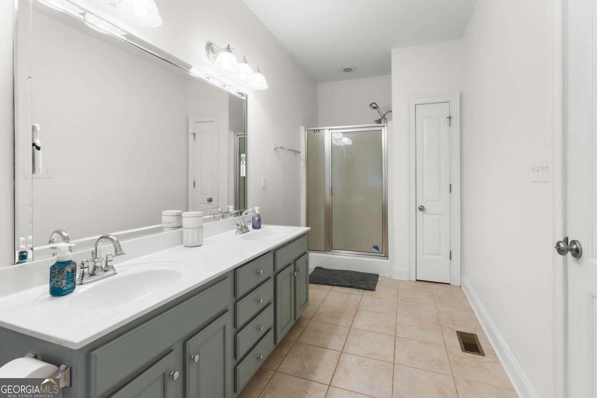 221 Creekside Drive Arnoldsville - 30