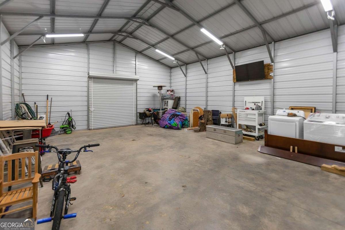 221 Creekside Drive Arnoldsville - 40