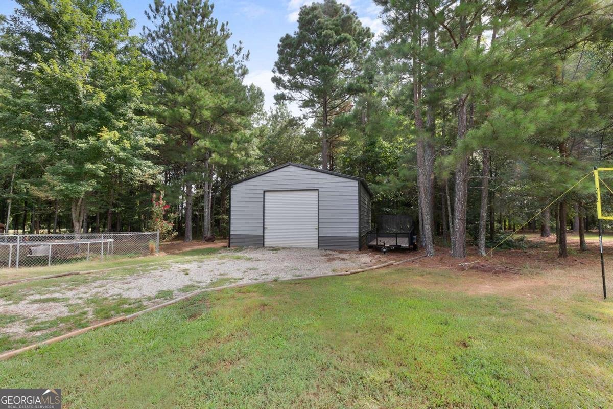 221 Creekside Drive Arnoldsville - 8