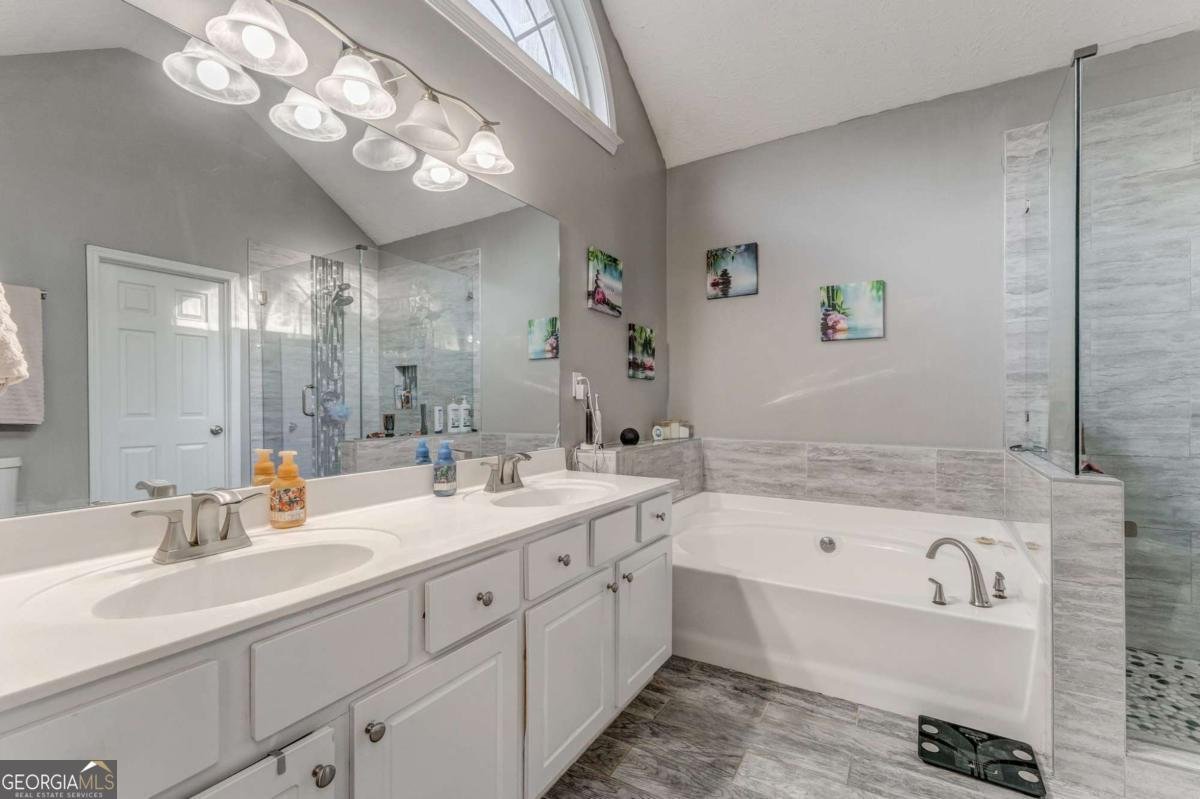 3515 Cowan Ridge Drive Winston - 33