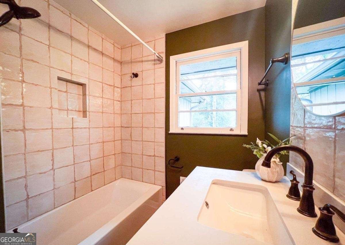 535 Riverhill Drive Athens - 25