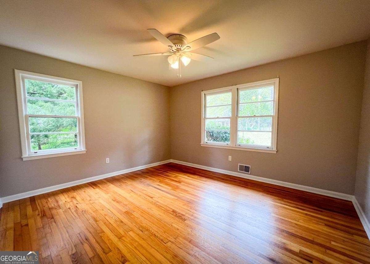 535 Riverhill Drive Athens - 28