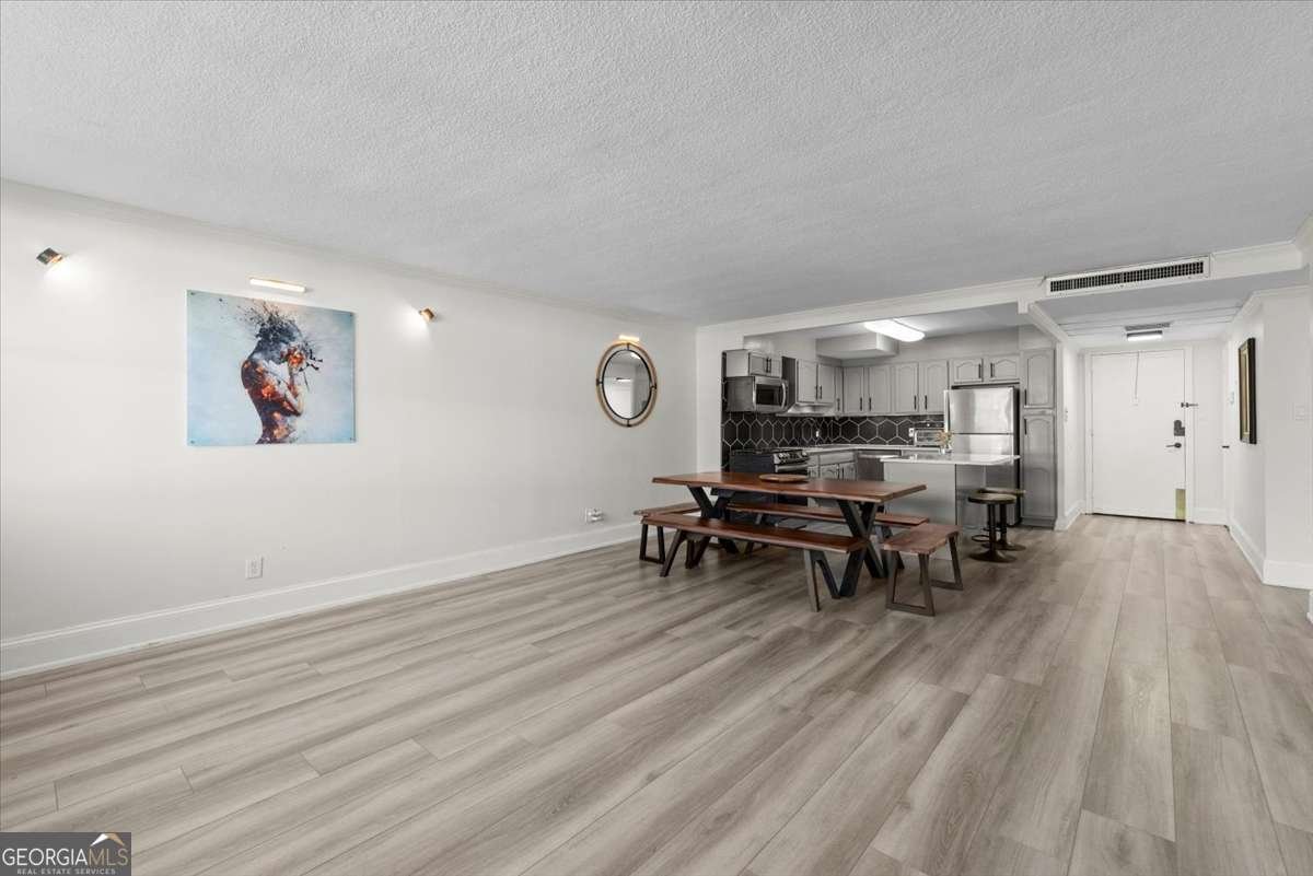 2965 Pharr Court South Atlanta - 8