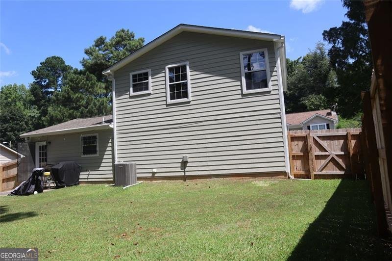 1311 STONELEIGH Way Stone Mountain - 23