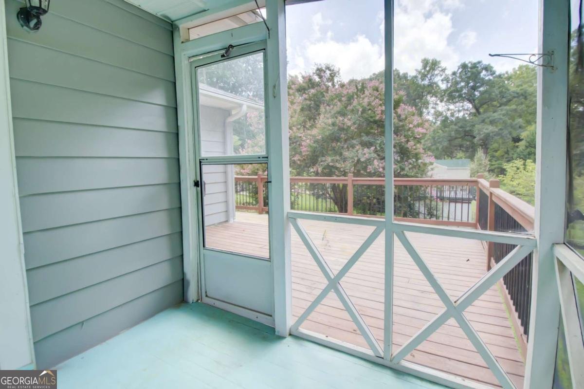 3854 Davis Street Suwanee - 23