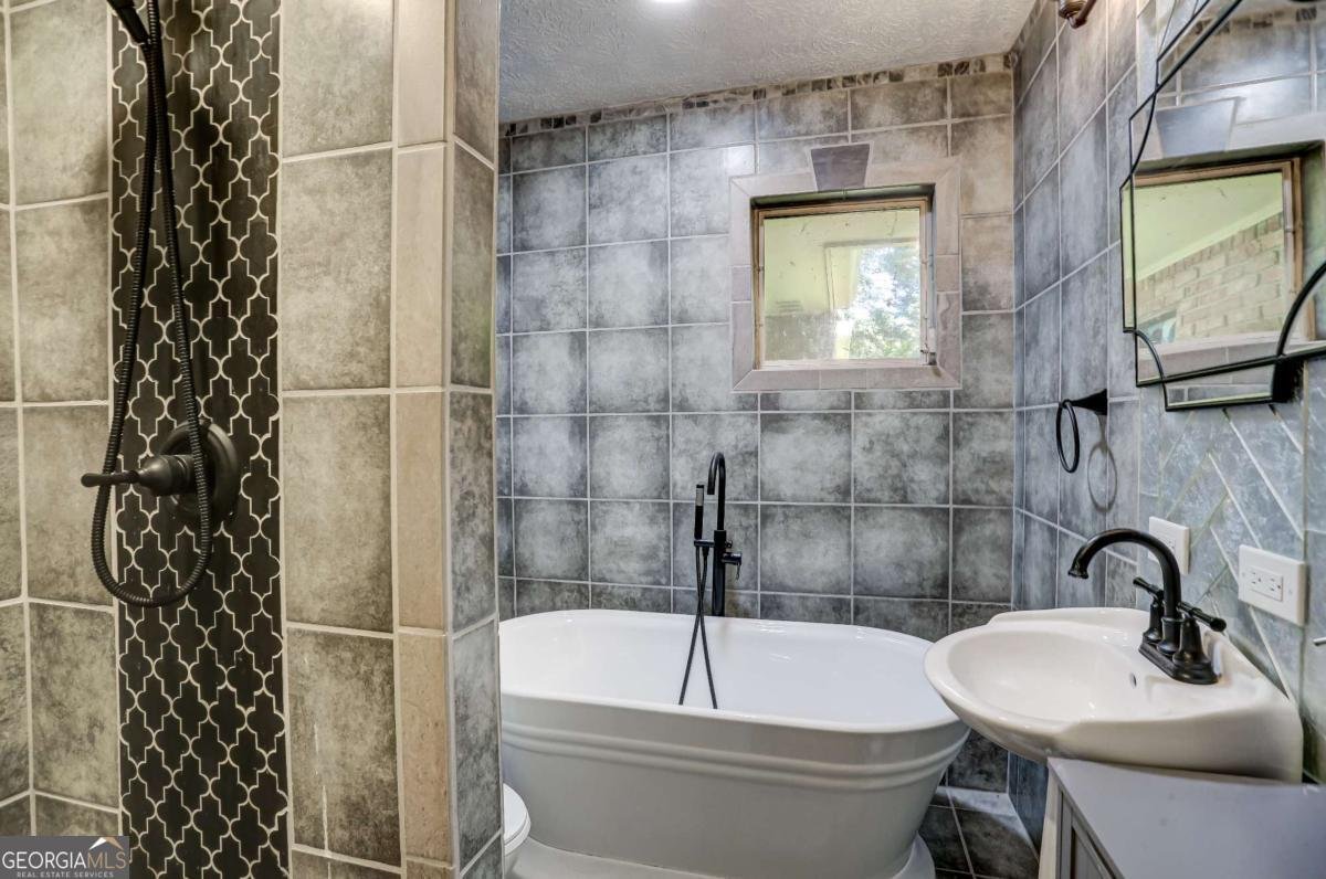188 Pine Forest Drive Lawrenceville - 19