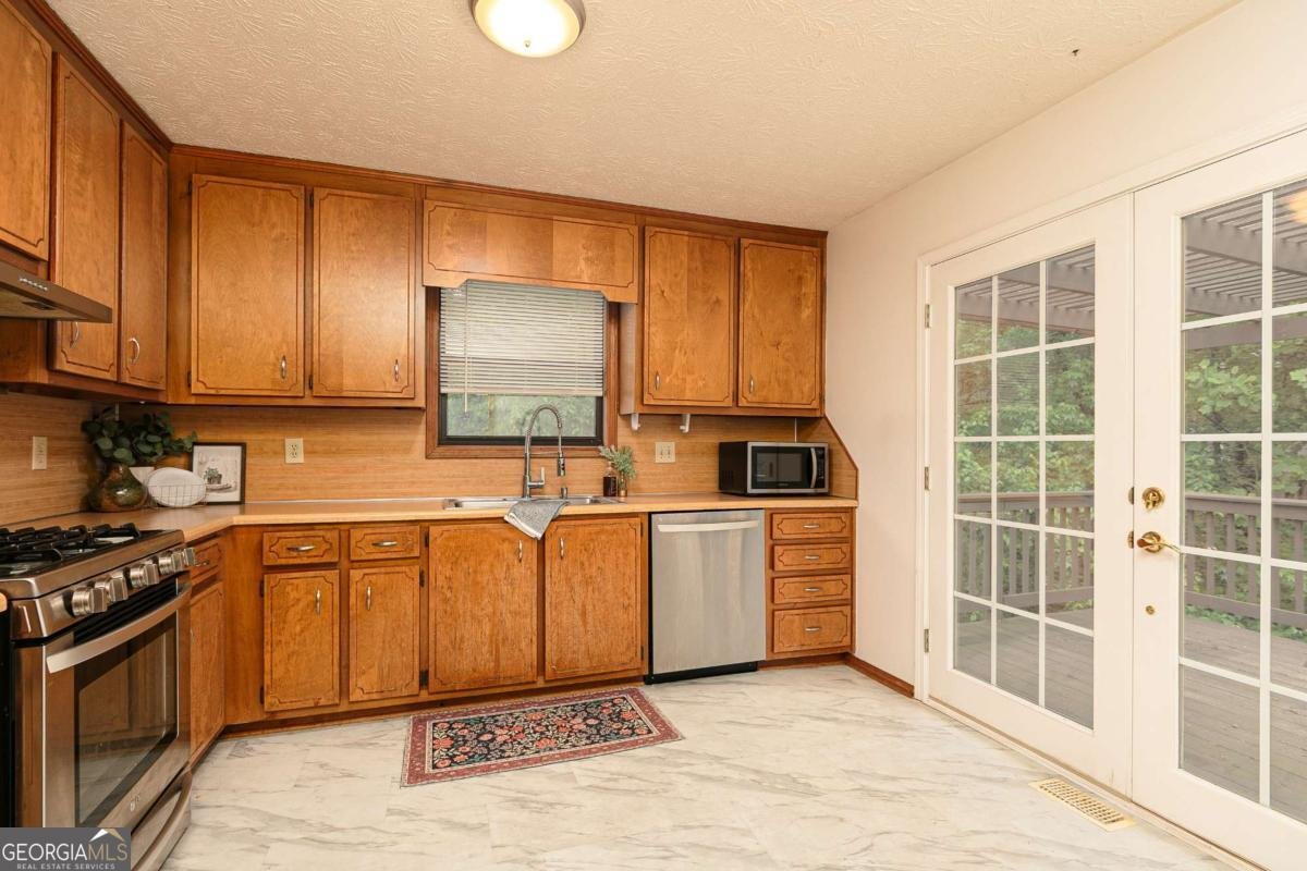 4065 Maxanne Drive Kennesaw - 4