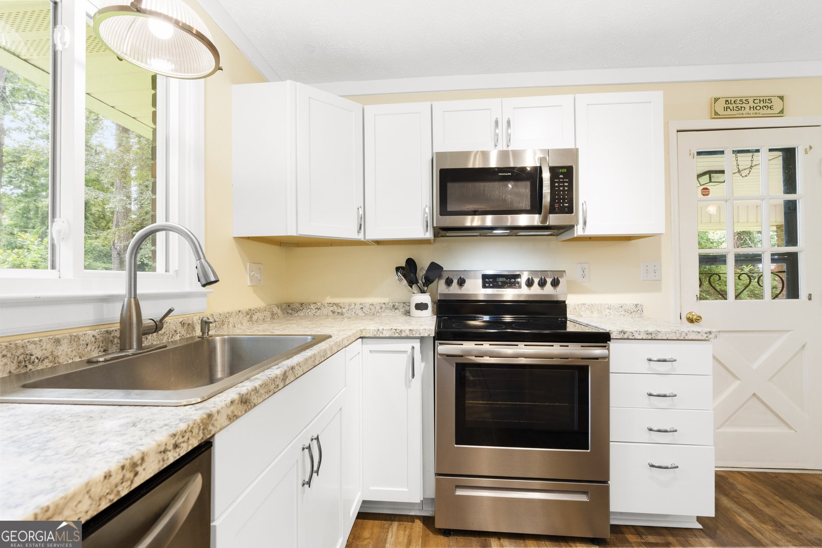 4 Gordon Street Newnan - 1