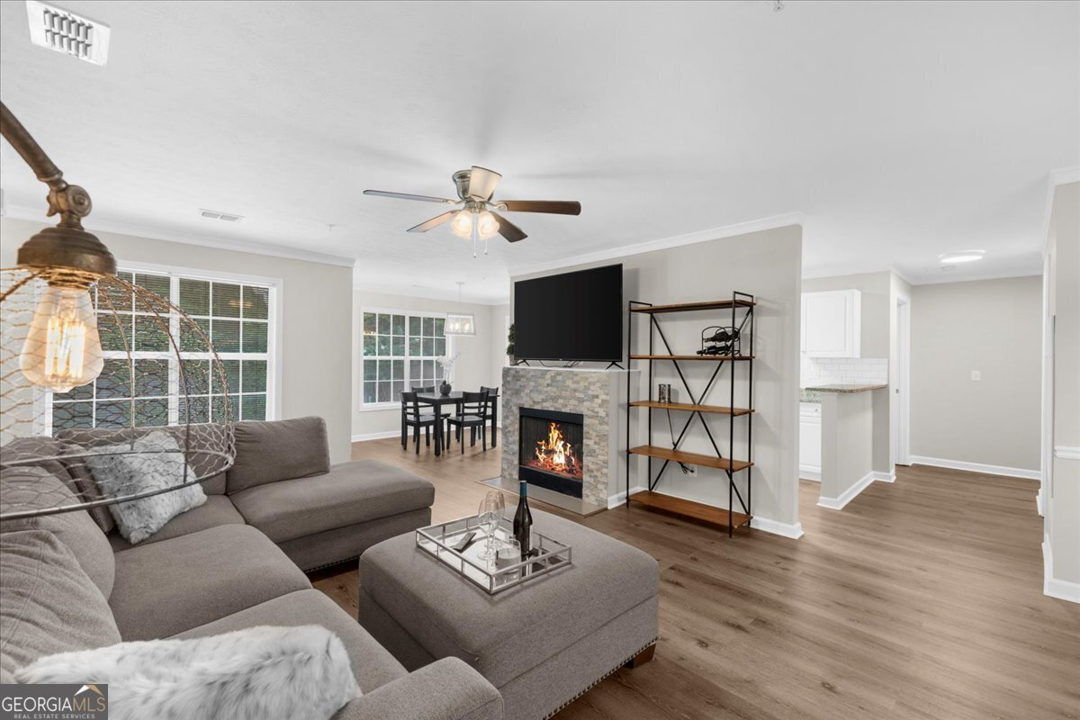 123 Streamside Drive Roswell - 11