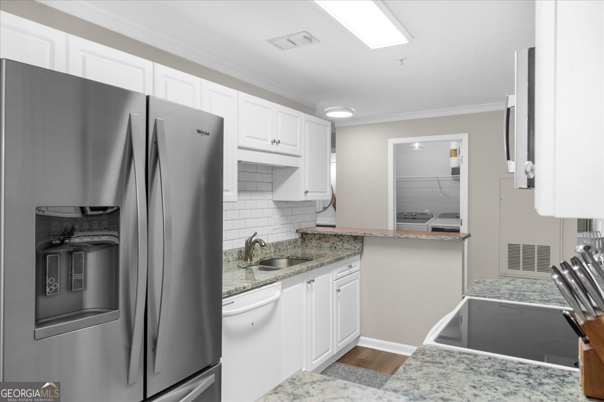 123 Streamside Drive Roswell - 20