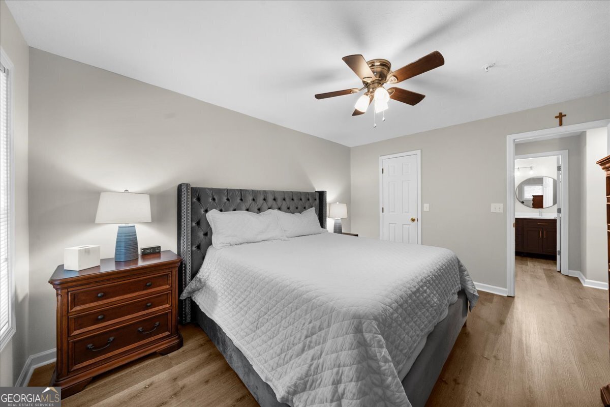 123 Streamside Drive Roswell - 29
