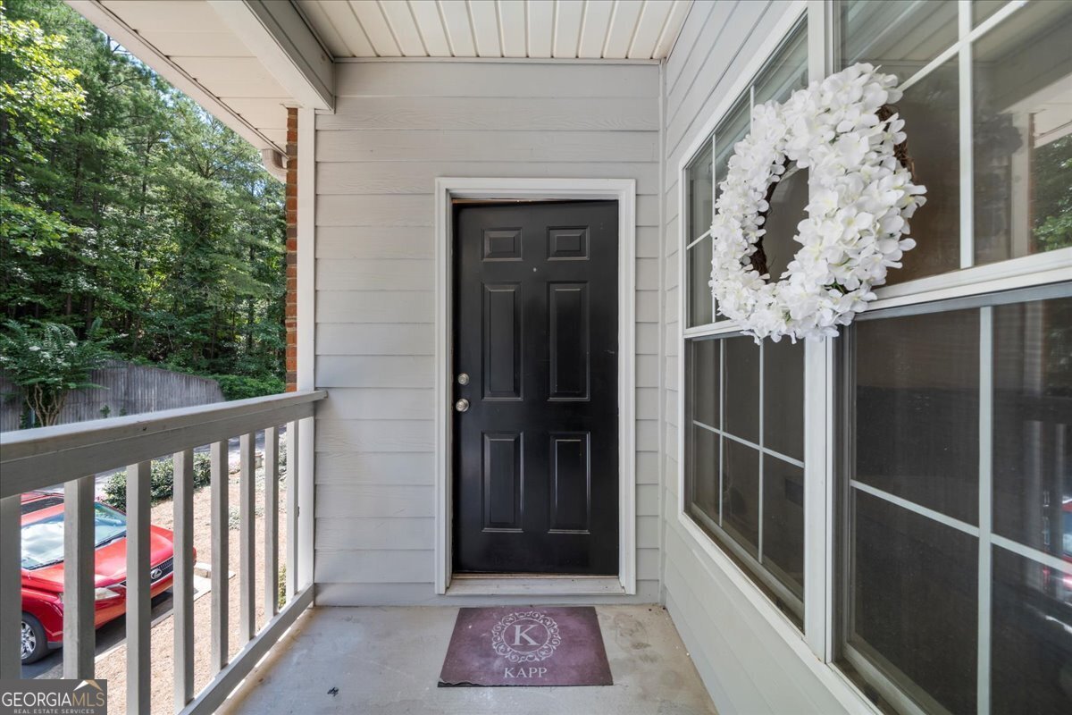 123 Streamside Drive Roswell - 4