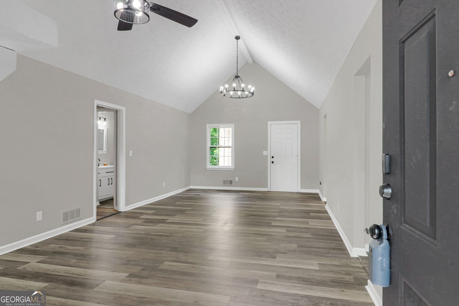 3764 Summit View Lane Snellville - 3