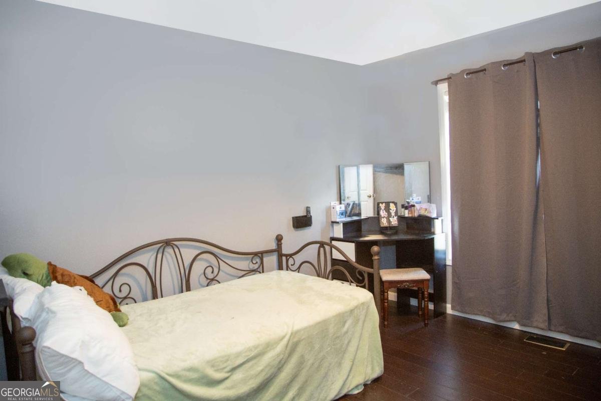 5870 TALLANT Drive Sugar Hill - 7