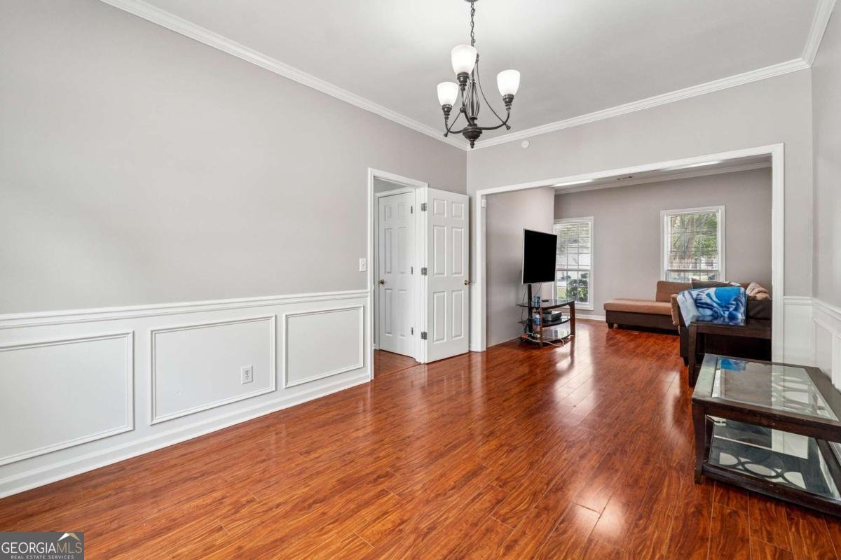 1093 Forest View Lane Lilburn - 10