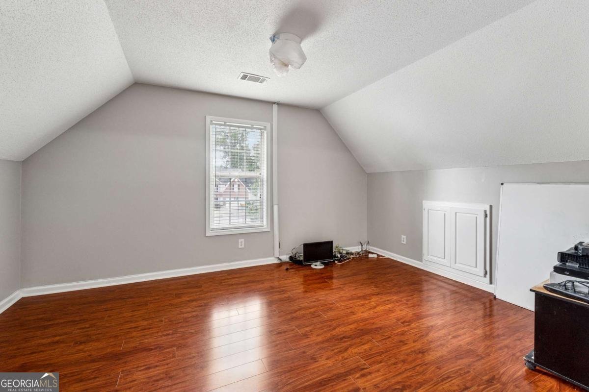 1093 Forest View Lane Lilburn - 15