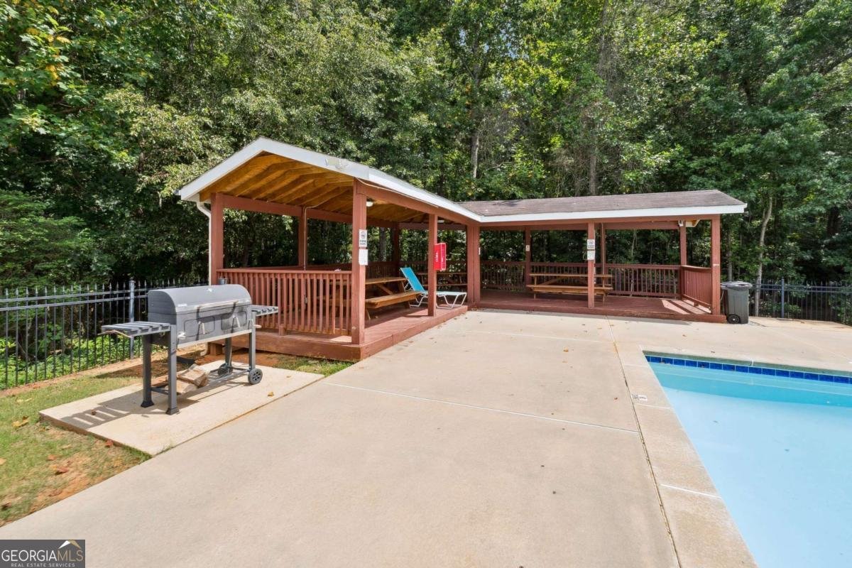 1093 Forest View Lane Lilburn - 32