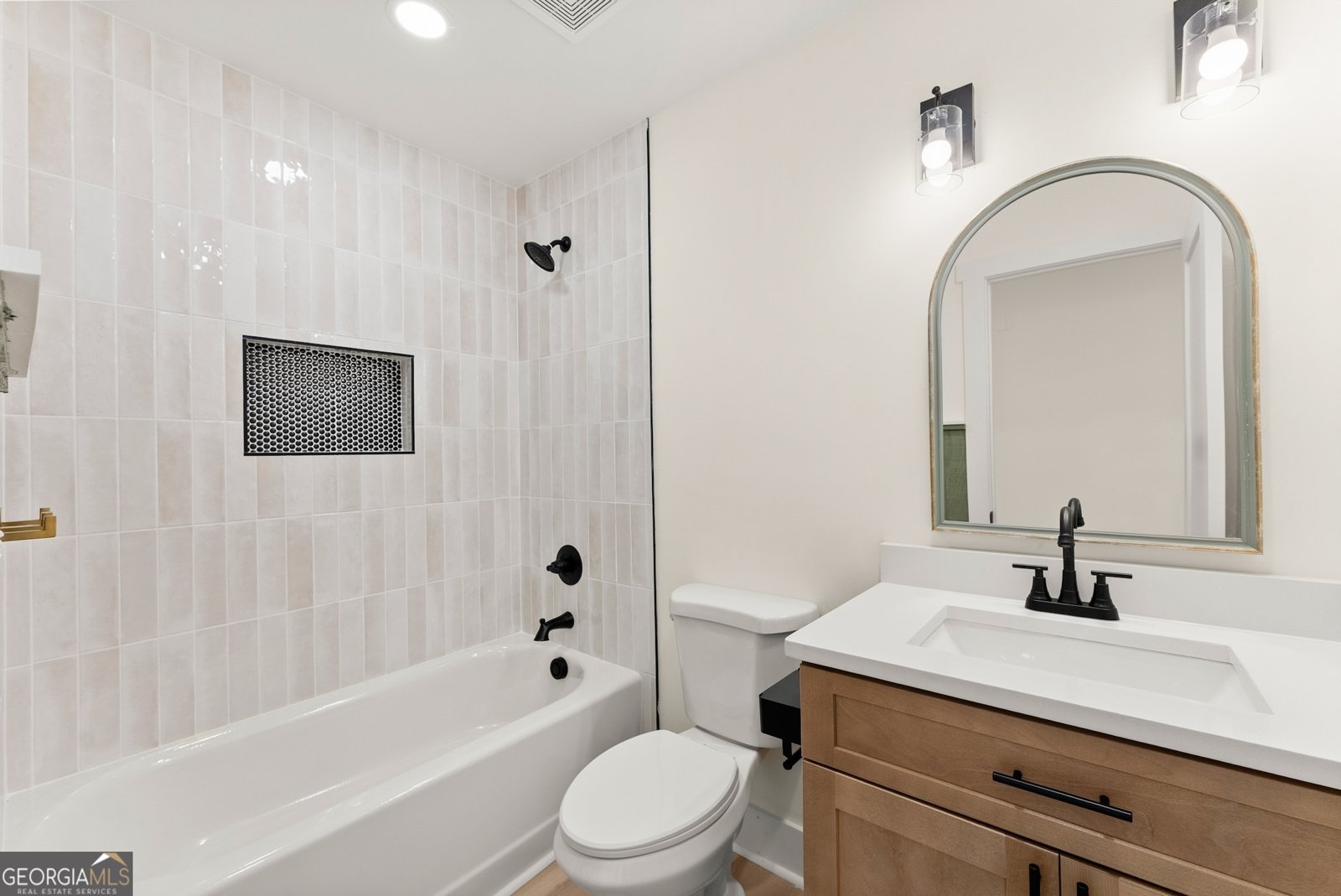 180 Llewellyn Street Clarkesville - 8