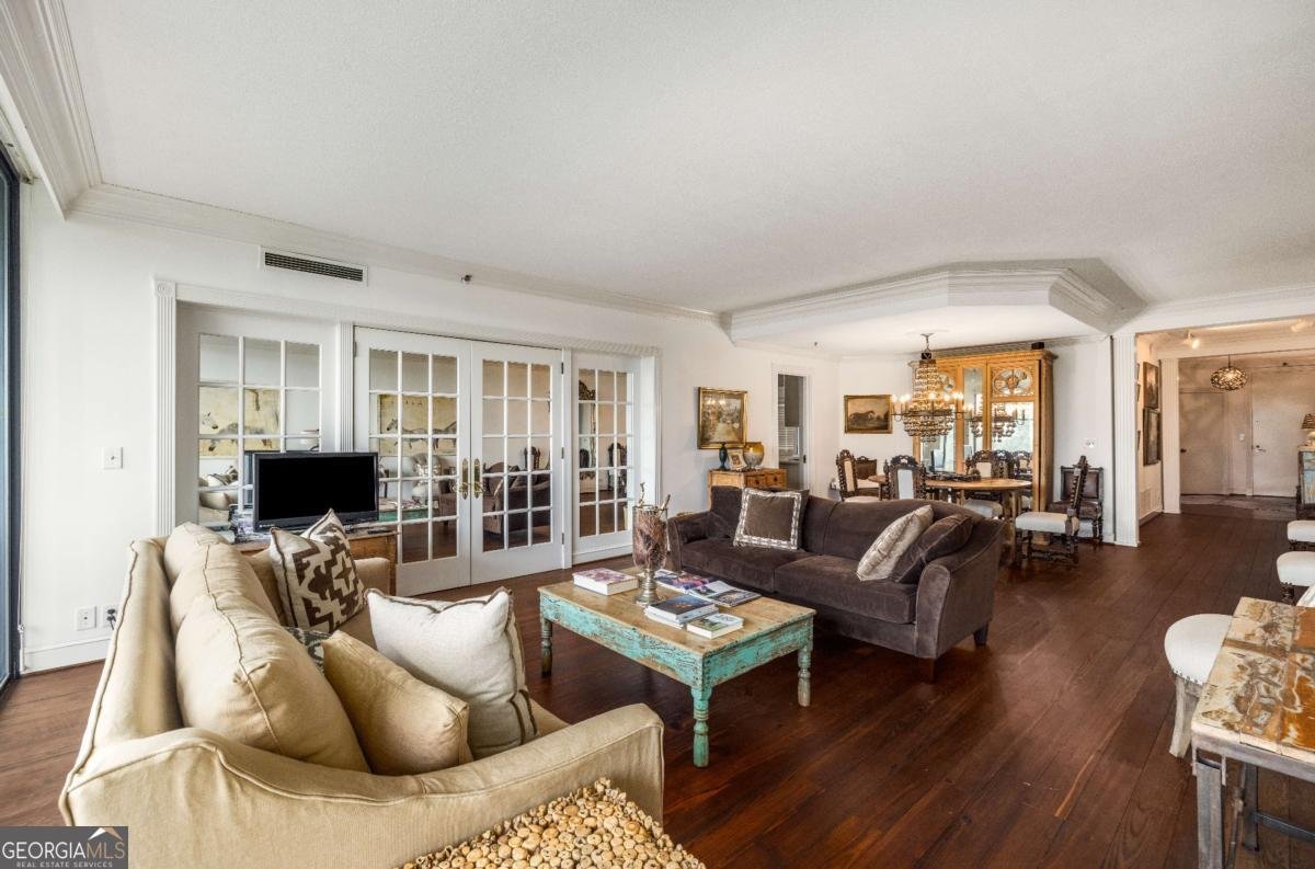2660 Peachtree Road Atlanta - 2