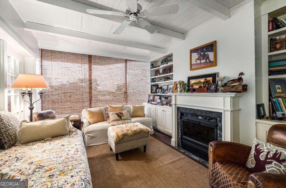 2660 Peachtree Road Atlanta - 23