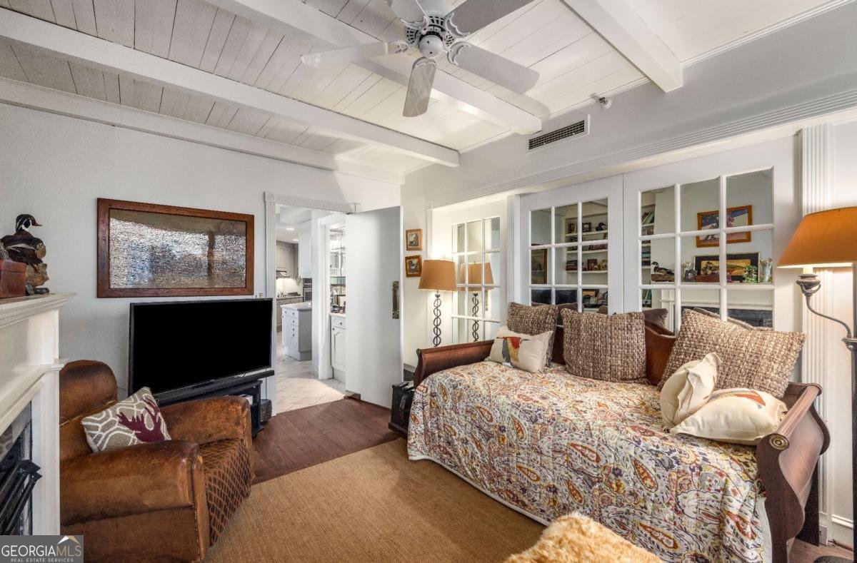 2660 Peachtree Road Atlanta - 25
