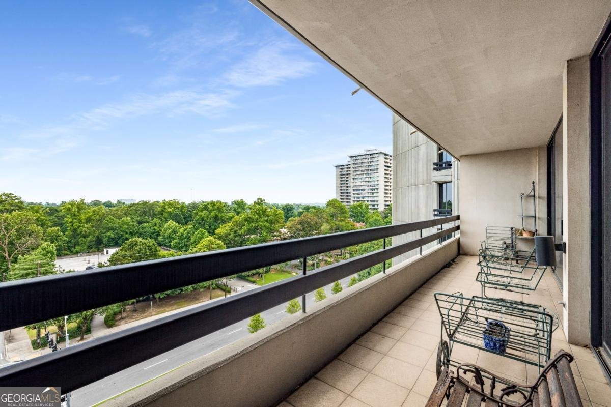 2660 Peachtree Road Atlanta - 46