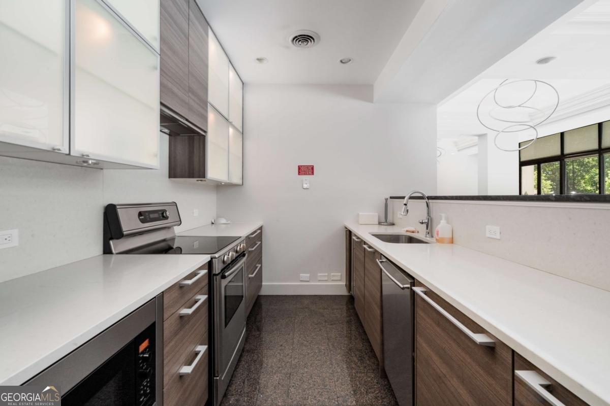 2660 Peachtree Road Atlanta - 53
