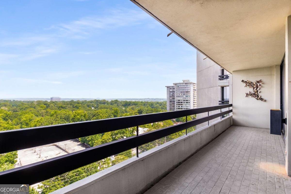 2660 Peachtree Road Atlanta - 29
