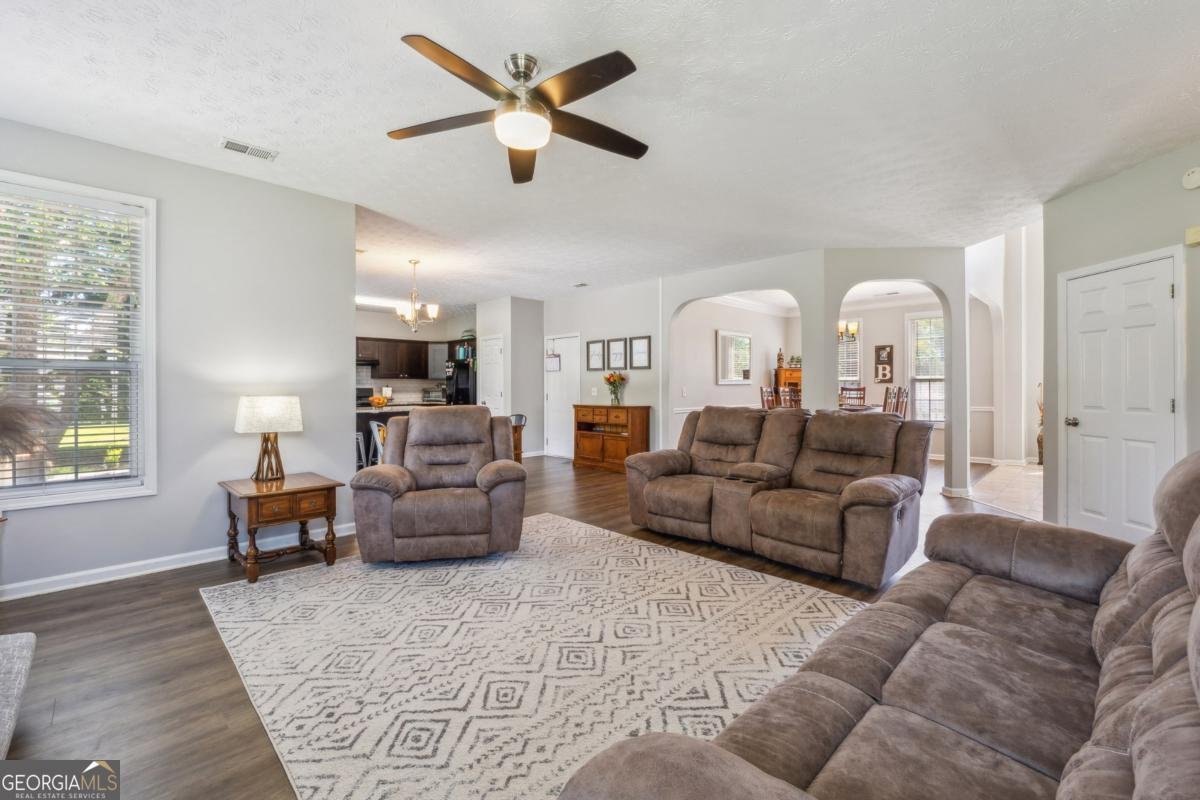 7325 Valance Lane Cumming - 14